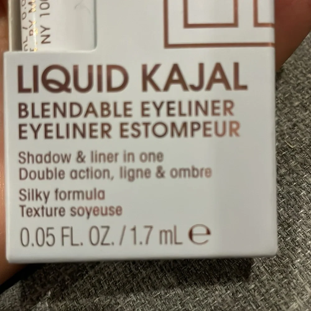 FLOWER BEAUTY Liquid Kajal Blendable Eyeliner Straight Line or Shadow In Rust